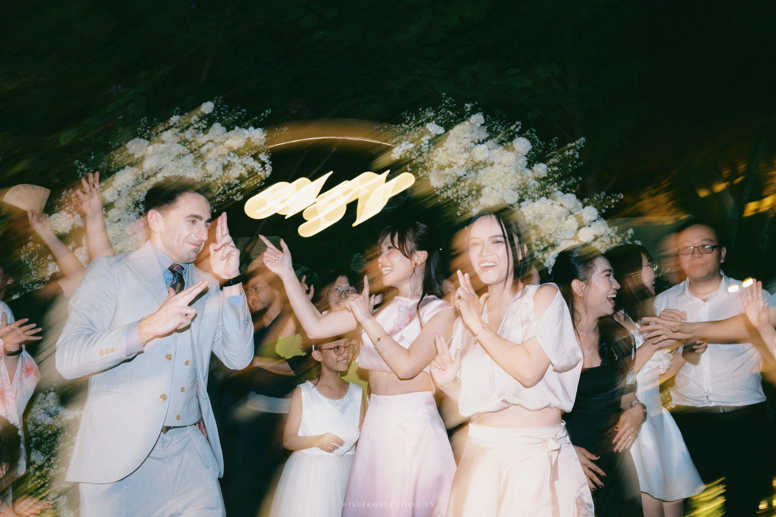 Authentic Wedding Moments
